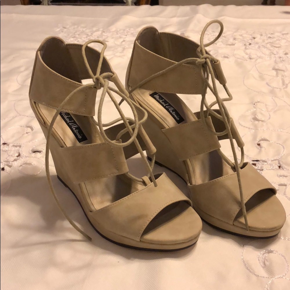 Michael Antonio wedges
